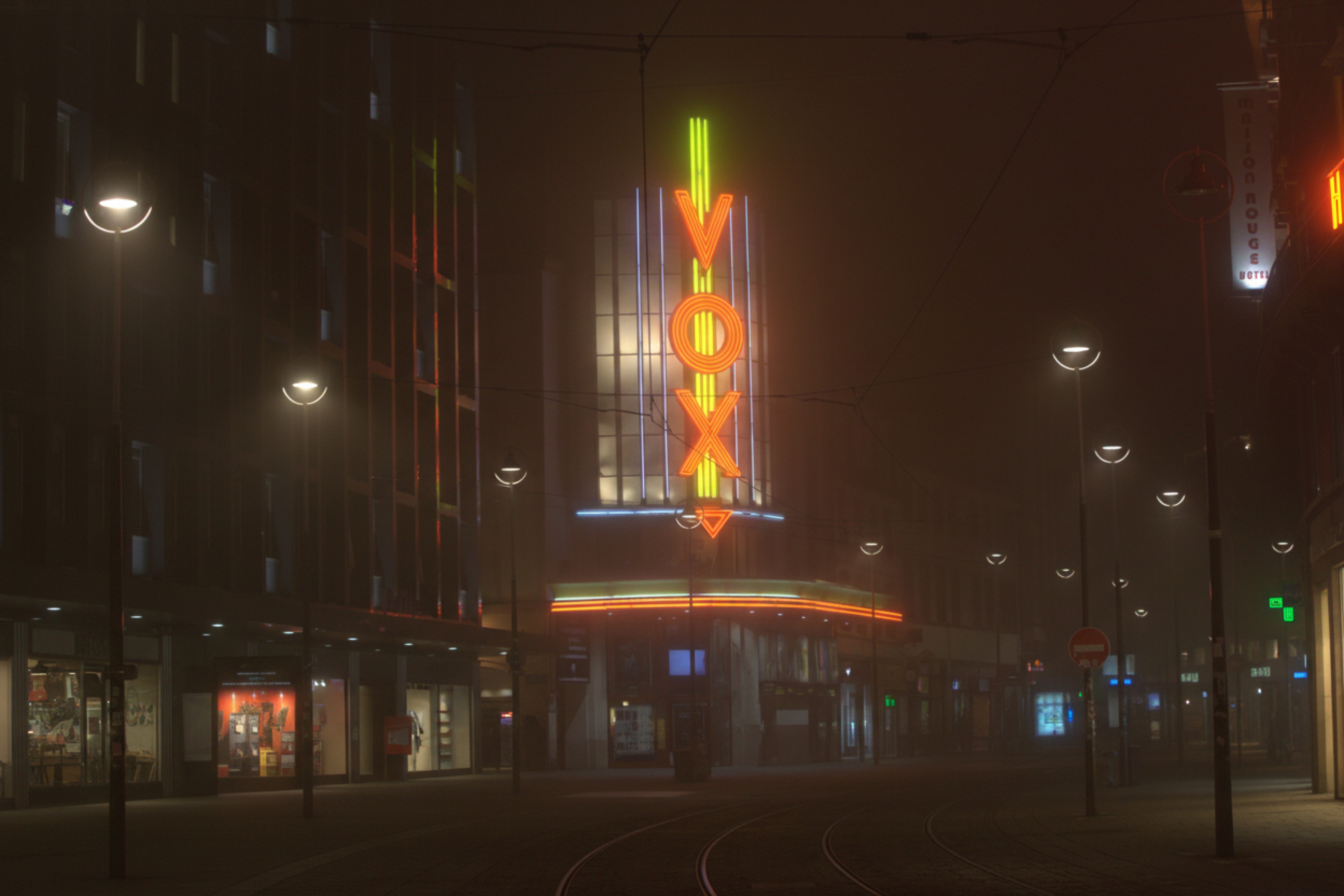 Enseigne néon VOX Strasbourg